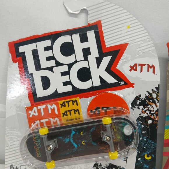 Tech Deck  Mini Finger Skateboard Lot - Picture 5 of 7